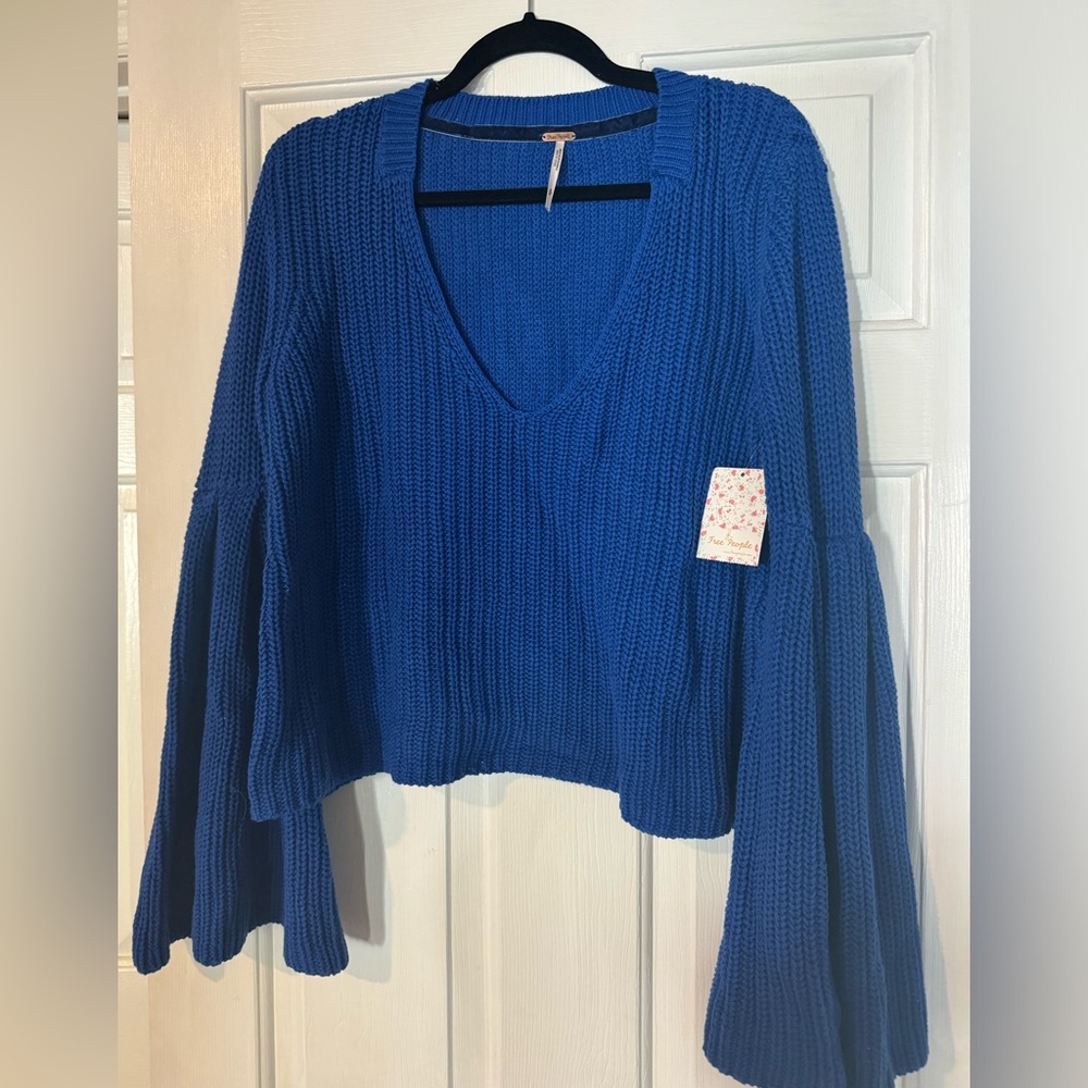NWT Free People Bell Sleeve Sweater